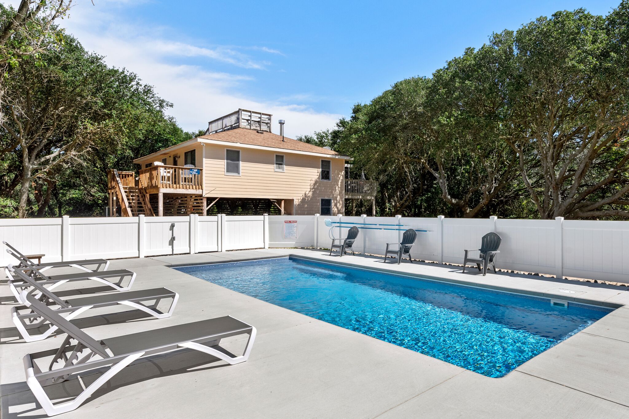 Southern Grove: Remodeled Oceanside Cottage w/ Private Pool | Short Walk to the