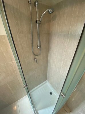 Regadera y bidet 