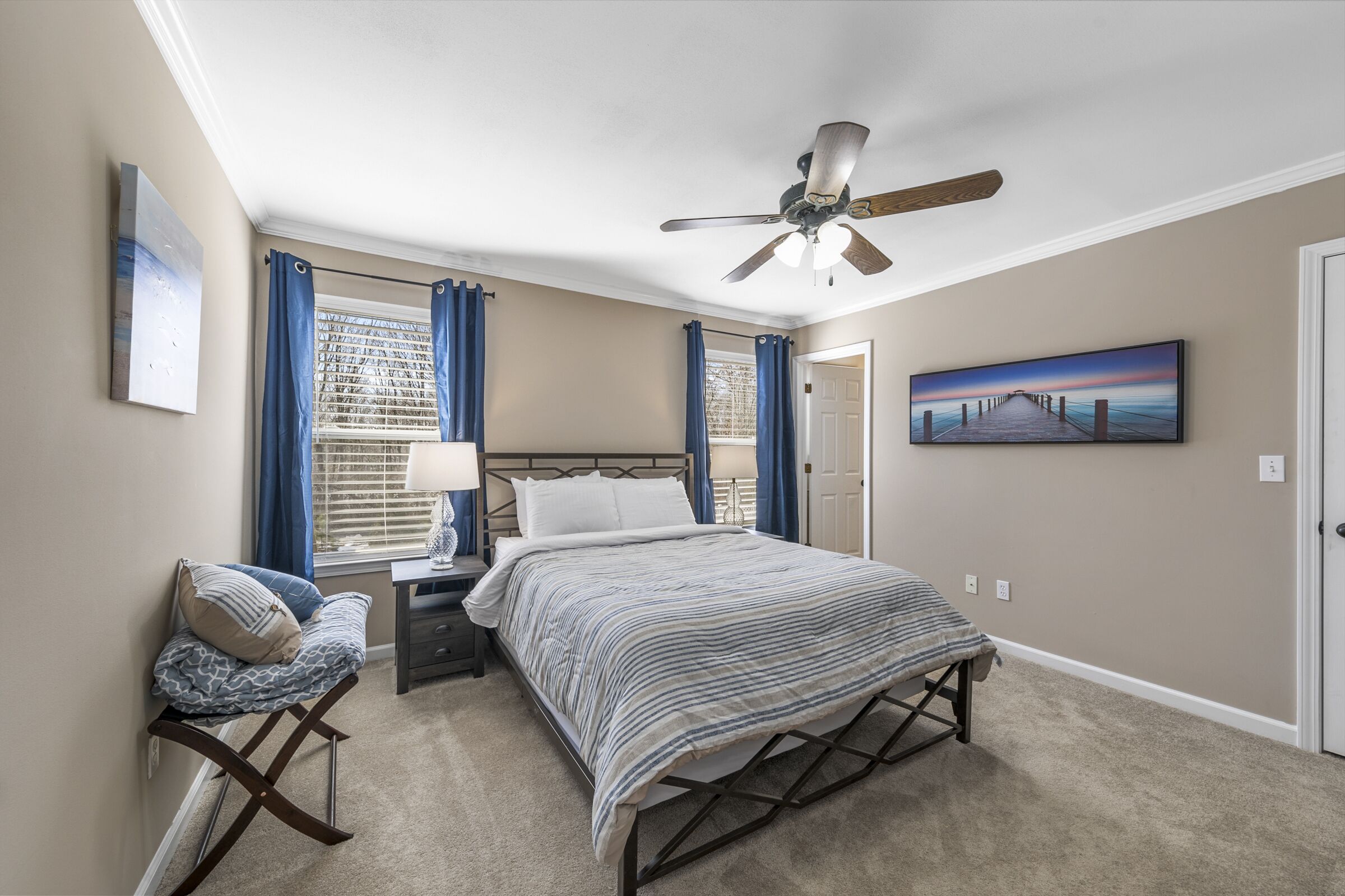 Upscale 4 bedroom house with dedicated office