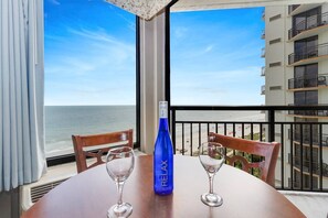Dining - Impressive 1Br Oceanfront/Dogs OK! (Myrtle Beach)