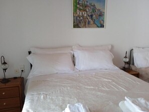 1 Schlafzimmer, Bügeleisen/Bügelbrett, kostenloses WLAN, Bettwäsche
