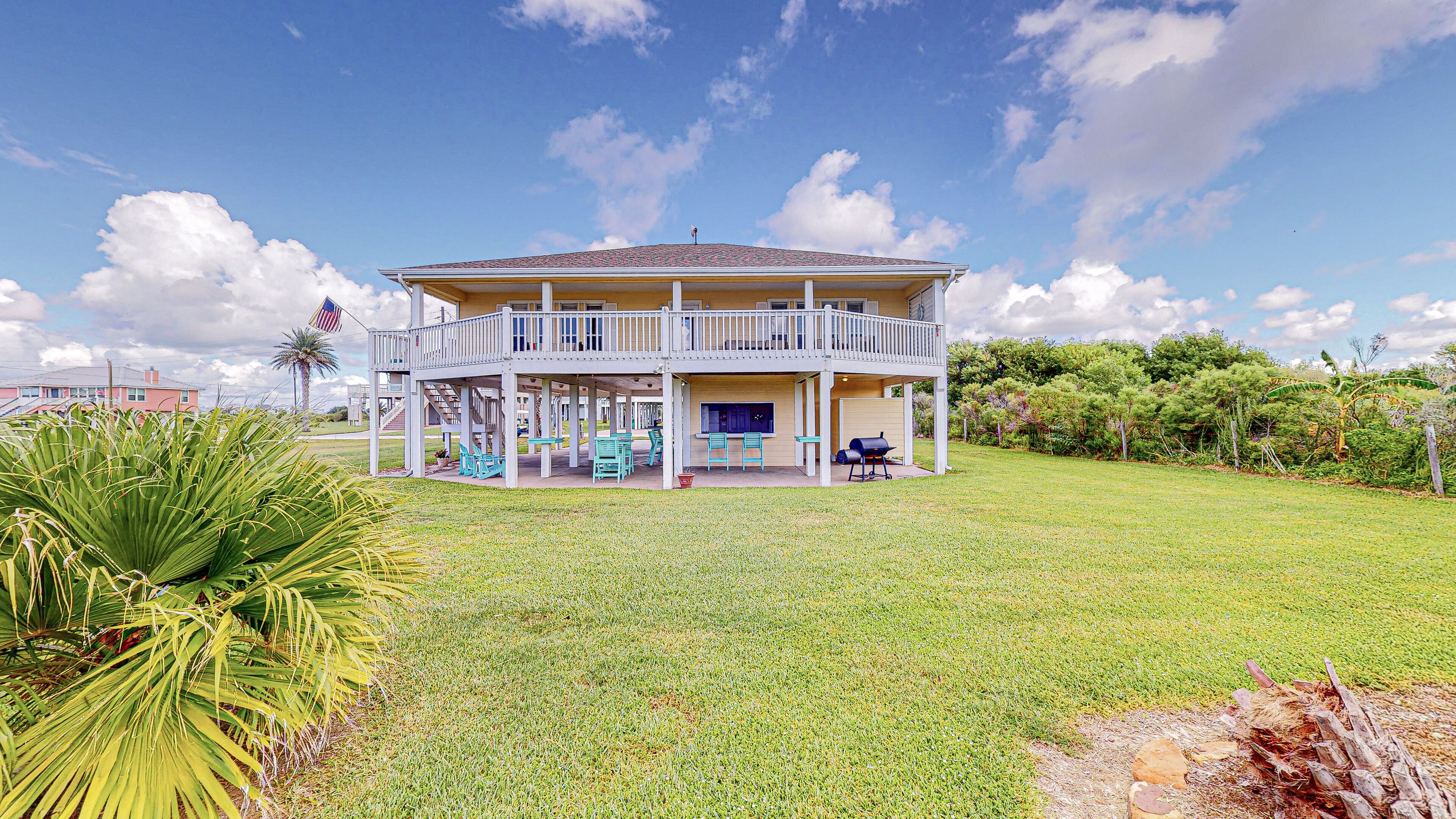 Footprints - 4 bed, 2 bath, sleeps 11