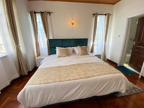 3 camere, ferro/asse da stiro, Wi-Fi gratuito, lenzuola