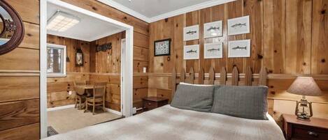 1 chambre, fer et planche à repasser, lit parapluie, Wi-Fi