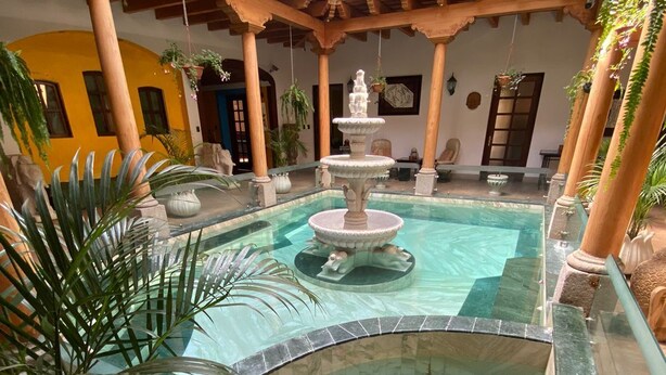 Indoor pool - Indian Palace Hotel Boutique Spa (Antigua Guatemala)