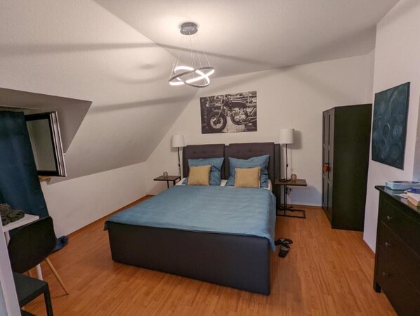 2 Schlafzimmer, WLAN