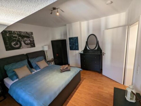 2 Schlafzimmer, WLAN