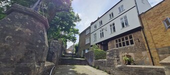 Shared Tudor house entire top floor for you in central Frome newly restored