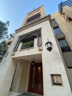 Exterior detail - Silkhaus Old Town | Near Burj Khalifa in Zaafaran (Dubai)