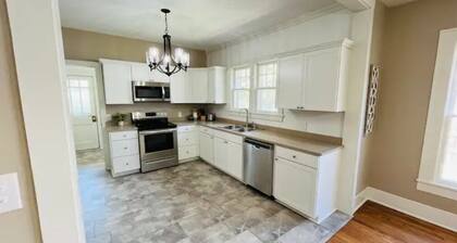 Montgomery House in Clarksville, AR