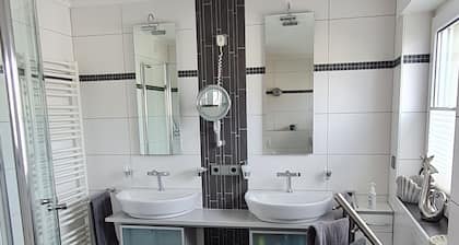 Living on the Roman route, 75 sqm, next to the Hellinghauser Mersch nature reserve