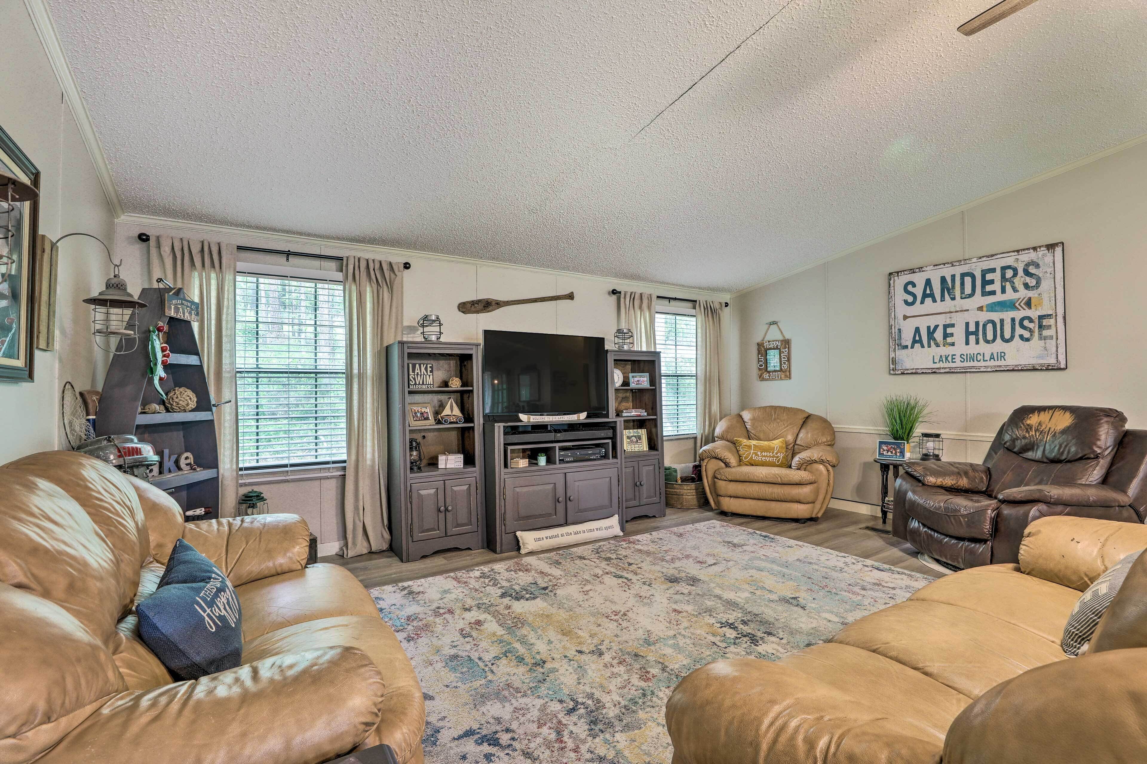 Lakeside Living: Sparta Retreat w/ Game Room!