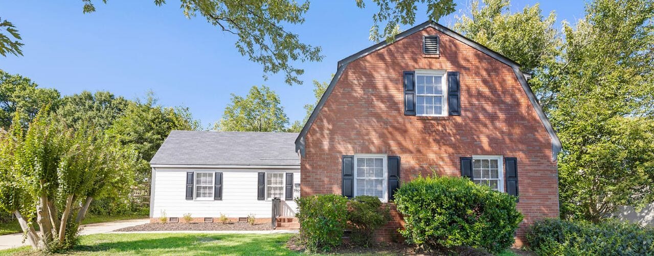Updated 4Bed Home w/ Fenced-in Yard