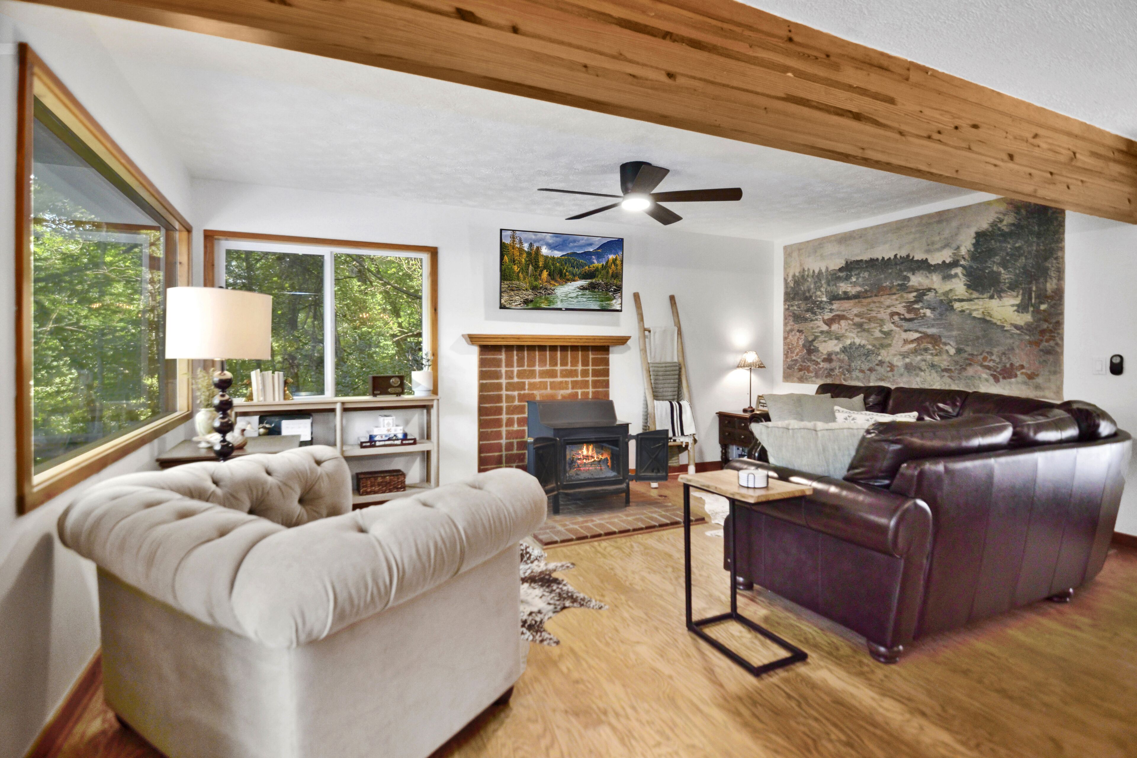 River Views & Access, Privacy, & Resort Amenities