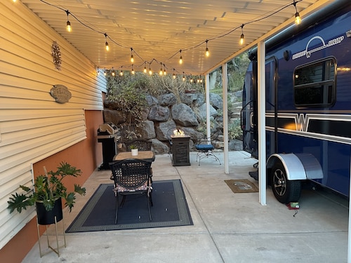 Charming Winnie Drop Trailer with Cozy Private Patio Escape