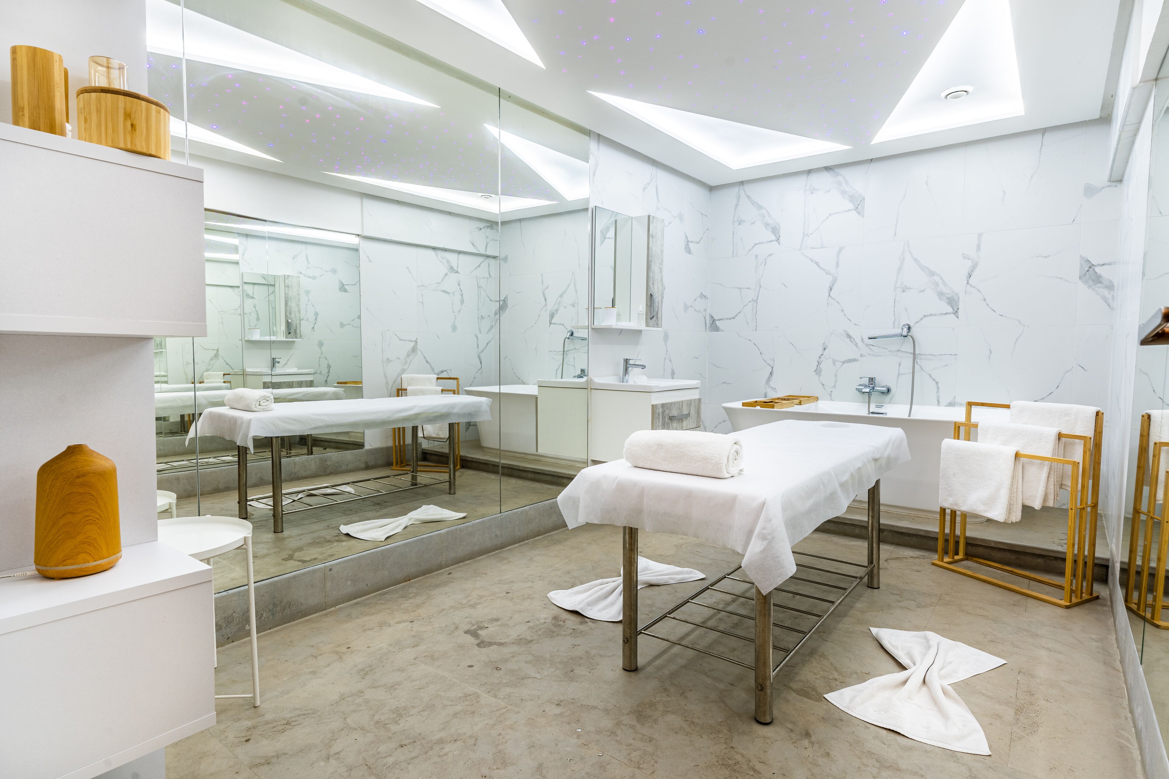 Salas de tratamientos para parejas, bañera de hidromasaje, baño turco 