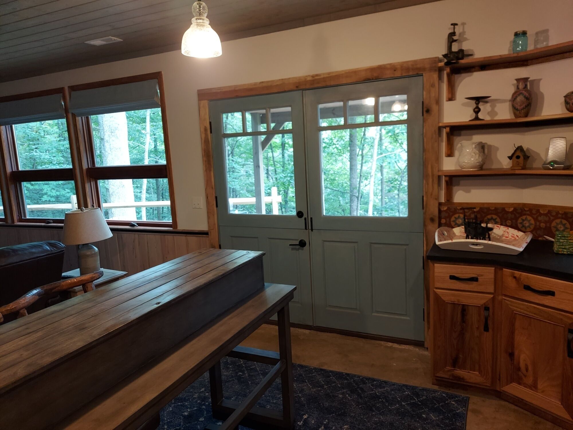 Lucky Al’s Cabin at Riverside Farm