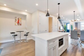 Maison mitoyenne Majestueuse, 2 chambres, non-fumeur | Cuisine privée