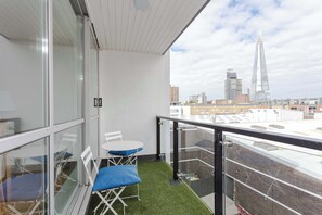 Unclassified image, 2 of 31, button - Cosy and Spacious 3 BD flat on Bermondsey St (London)