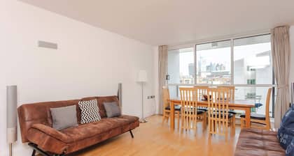 Cosy and Spacious 3 BD flat on Bermondsey St