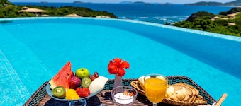 GRINGOS BOUTIQUE HOTEL