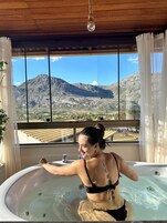 Bañera de hidromasaje privada