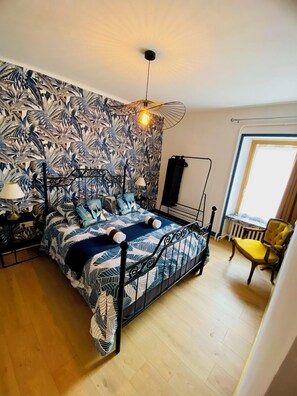 Comfort Double Room | Soundproofing, travel crib, free WiFi - Auberge du relais d Auniac (Anglars-Nozac)