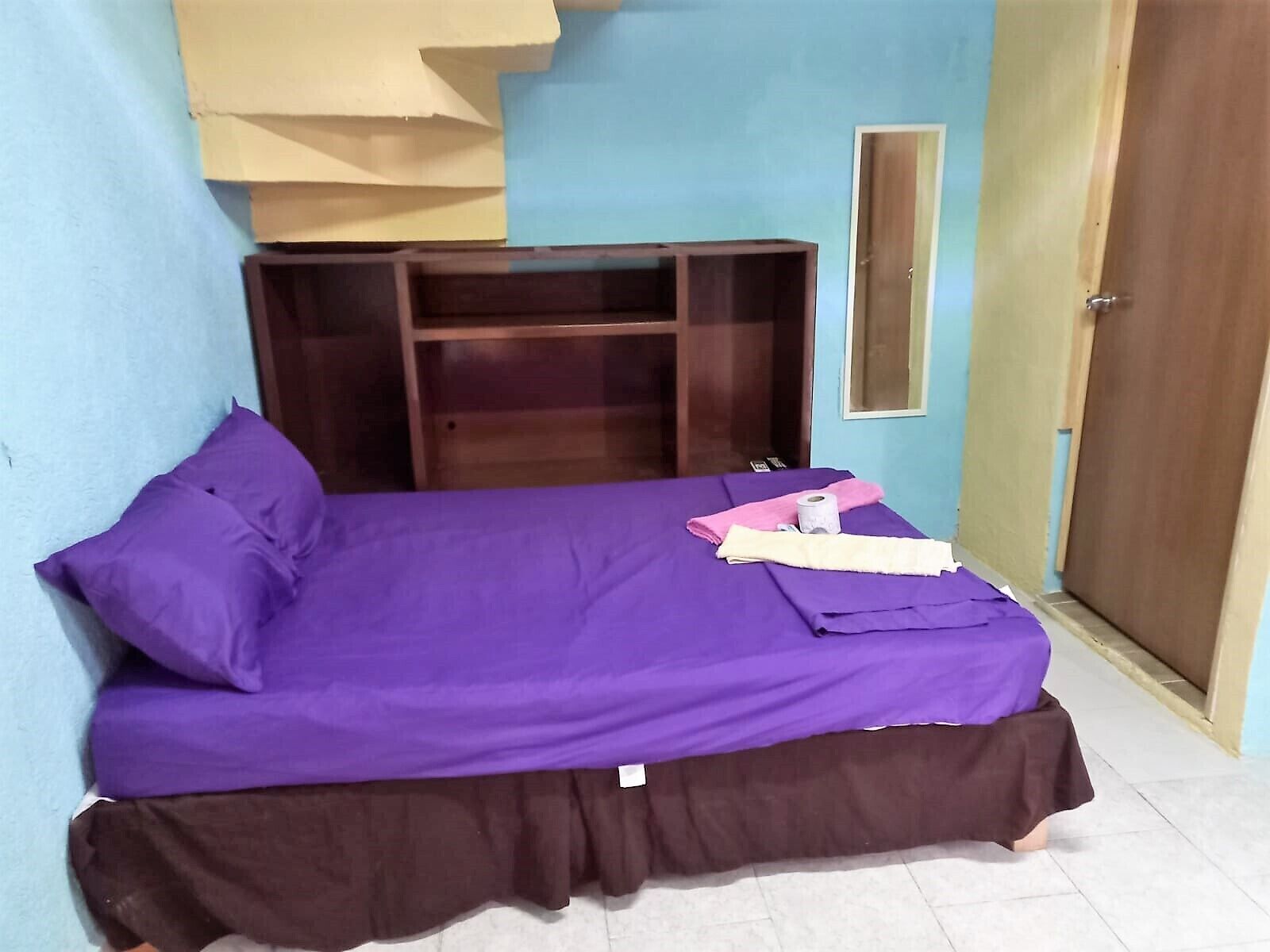 Studio Apartment, Chackah/wifi