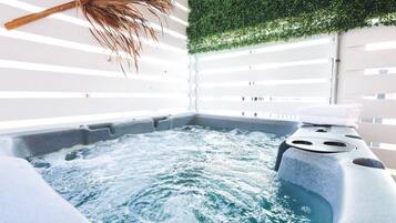 Udendørs spabad