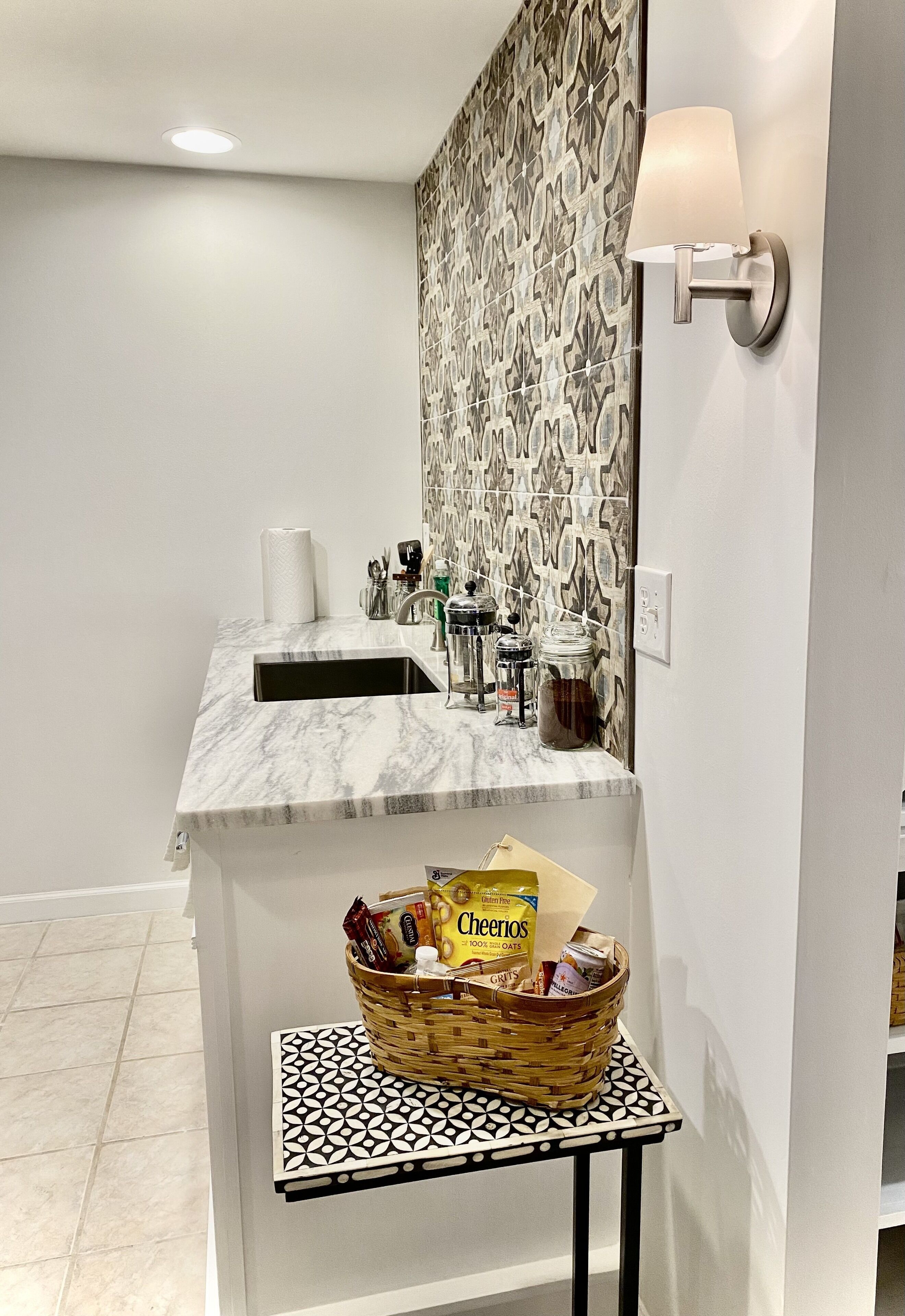 Comfortable English Cottage Near UAB - with Fire Pit