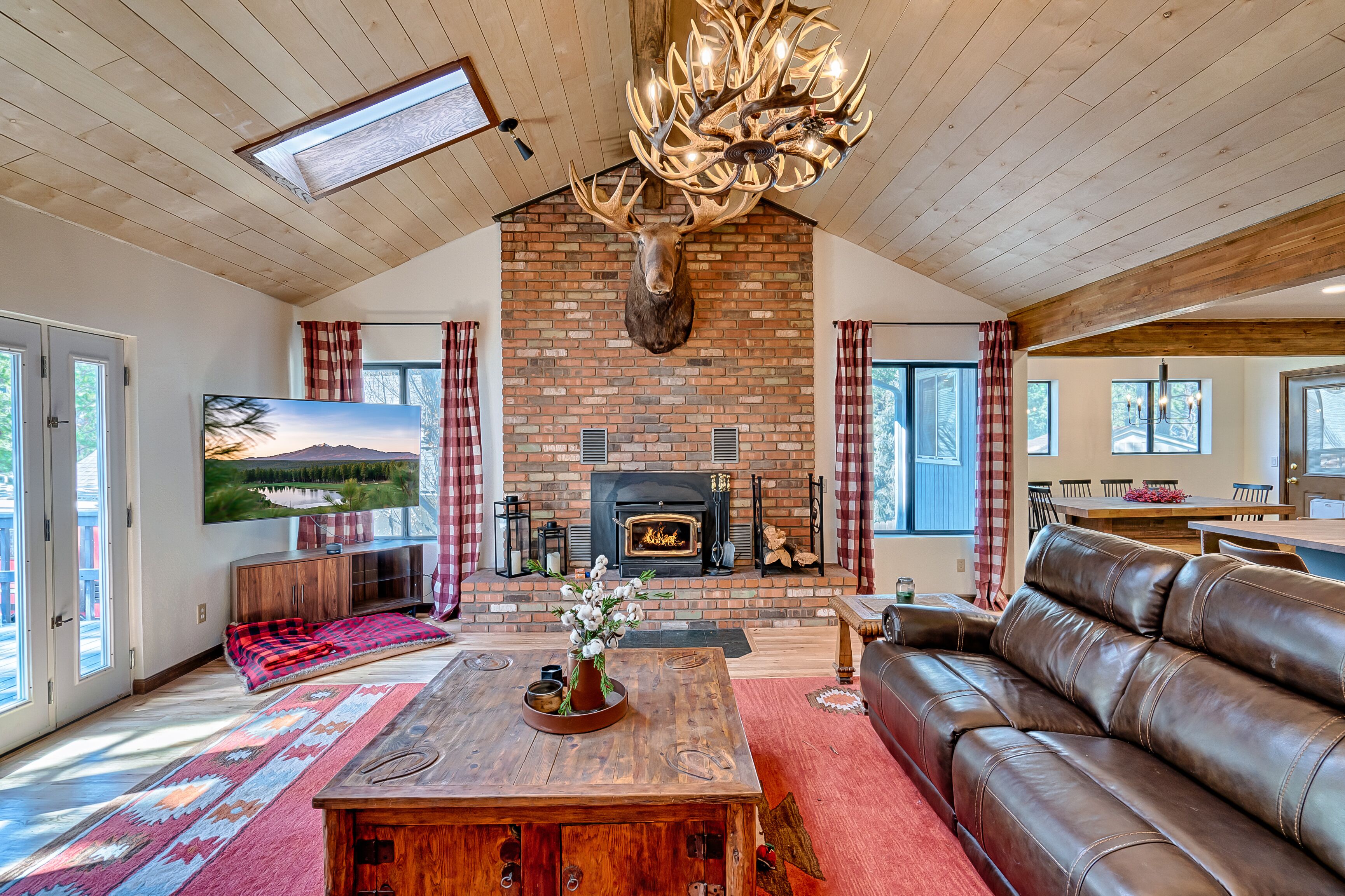 Knotty Moose Lodge- Flagstaff