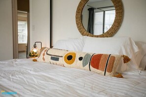 2 soveværelser, skrivebord, gratis Wi-Fi, sengetøj