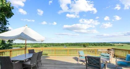 Mountain View Cottage @ 66-acre Horse Farm