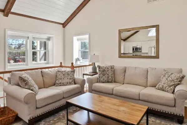 Smart TV, table football