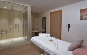 Turkish bath/hammam, body treatments, hot stone massages - Hilton Taghazout Bay Beach Resort & Spa (Taghazout)