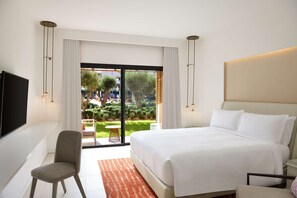 Standard Room, 1 King Bed, Accessible