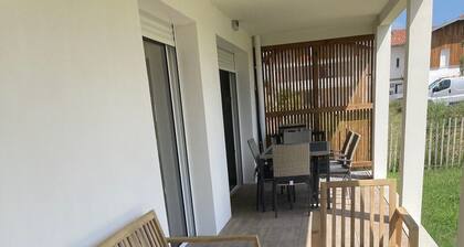 Seignosse Bourg, Superbe Appartement T4 Avec Terrasse et Jardin