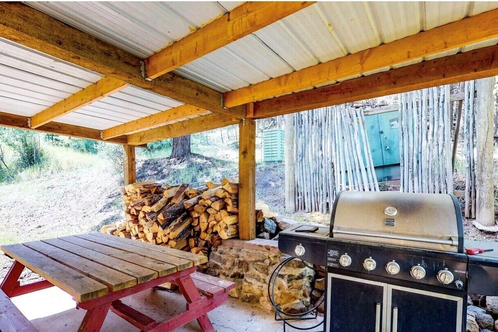Walking distance to lifts. Condo with great reviews