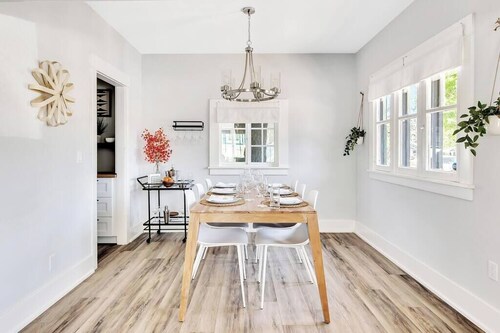 Downtown Paso Robles, King Beds, Newly Renovated