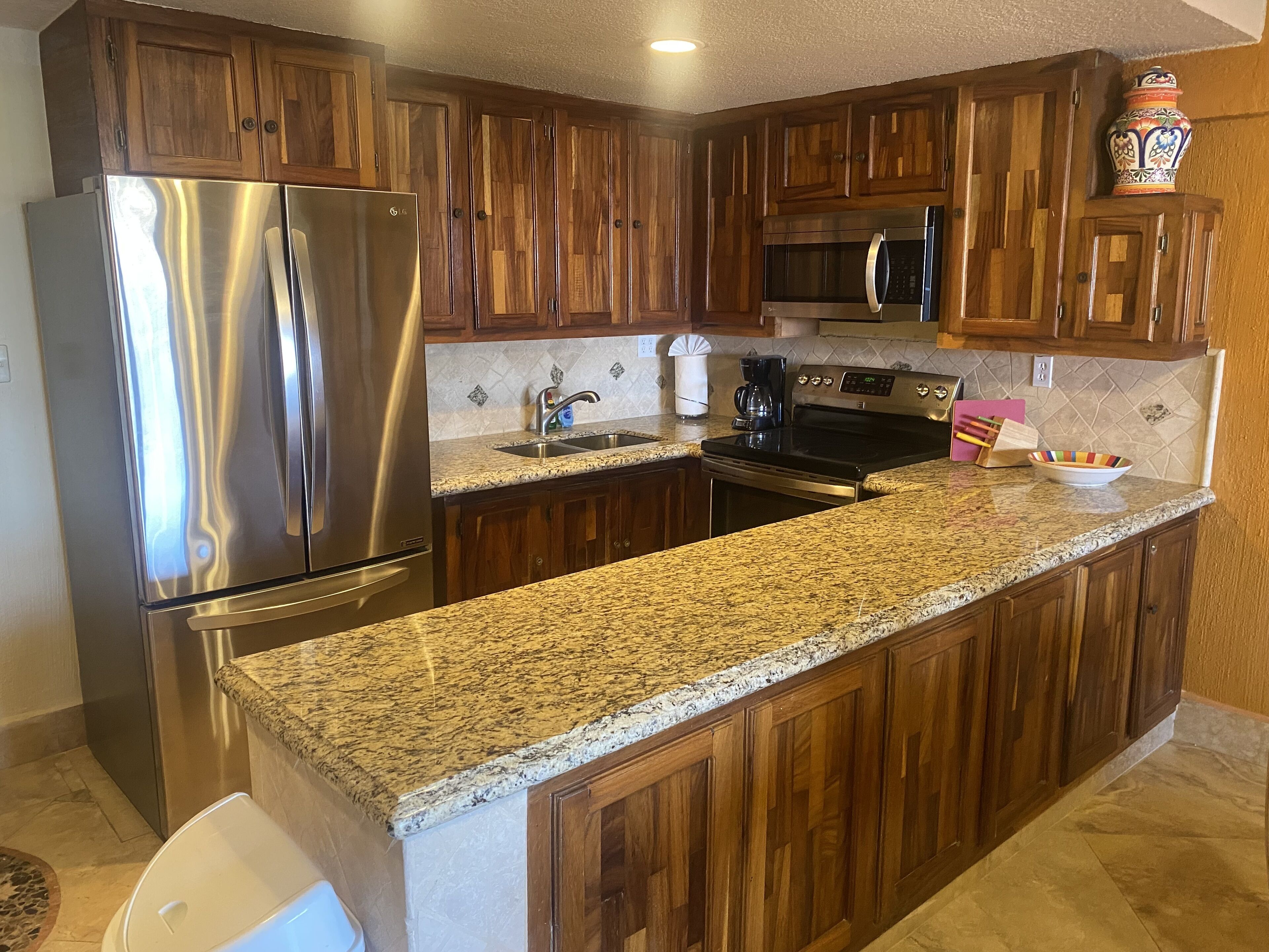 Experience the Best of Cabo San Lucas at Our Luxurious Vacation Rental