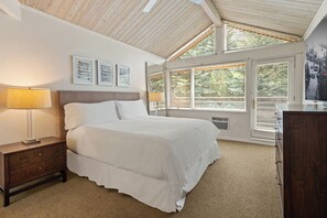 3 chambres, fer et planche à repasser, lit parapluie, Wi-Fi gratuit