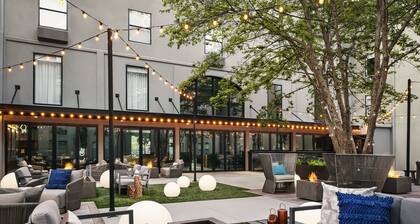 voco The Darwin Atlanta Midtown by IHG