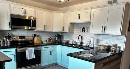 Modern Farmhouse in Midtown