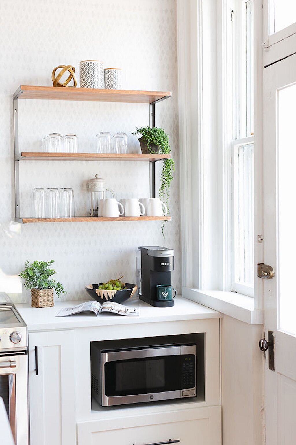 East Main - Historical Home, Recently Renovated