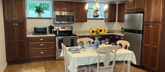 Sweet spot studio on village outskirts