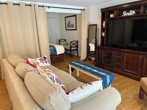 1 chambre, fer et planche à repasser, accès au Wi-Fi (inclus)