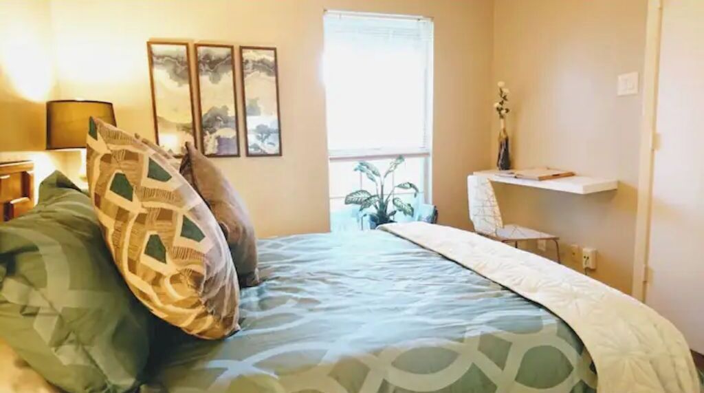 1 chambre, bureau, fer et planche à repasser, Wi-Fi gratuit