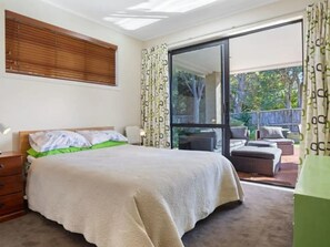 4 Schlafzimmer, Bügeleisen/Bügelbrett, WLAN, Bettwäsche
