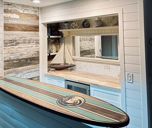 Interior - Amazing Home with Private Heated Pool 7 Minutes to Beach! (Bradenton)