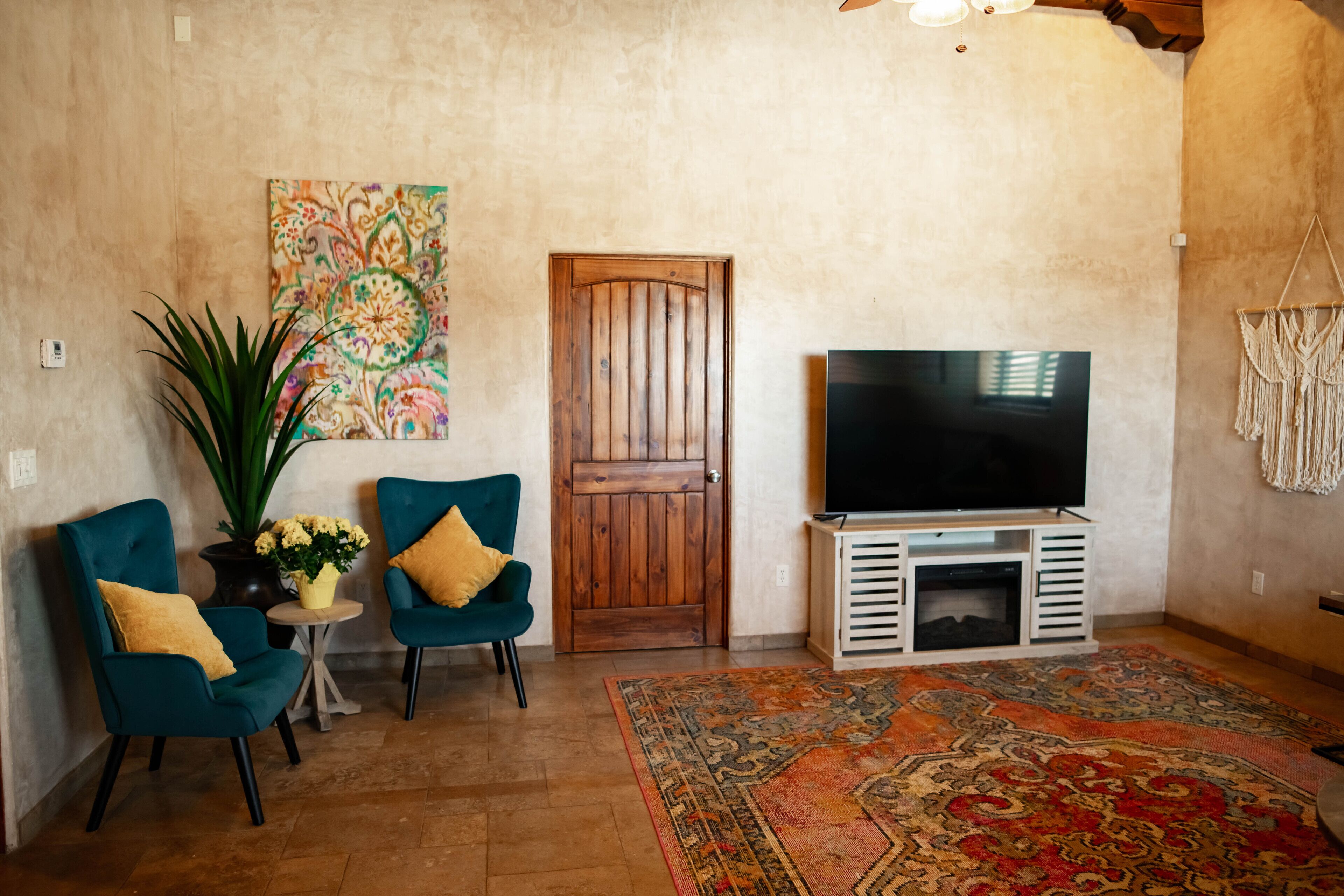 Luxury 3 Bedroom Barndominium- **Military and Long Term Stay Discounts!**